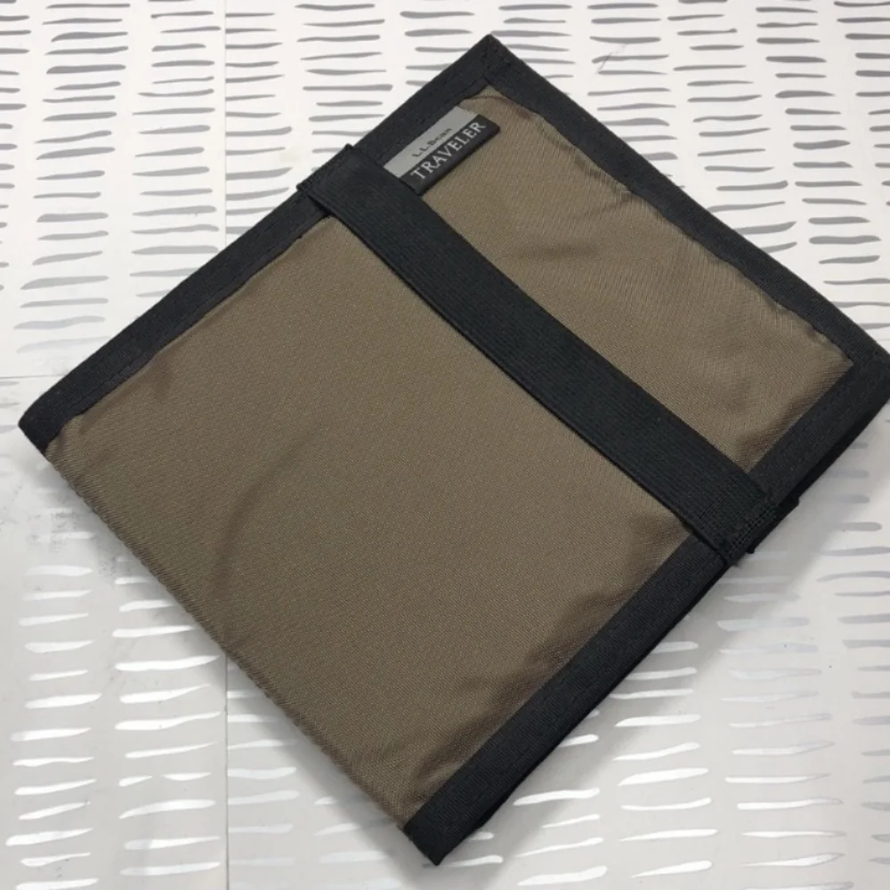 L.L. Bean Tan and Black Travel Organizer